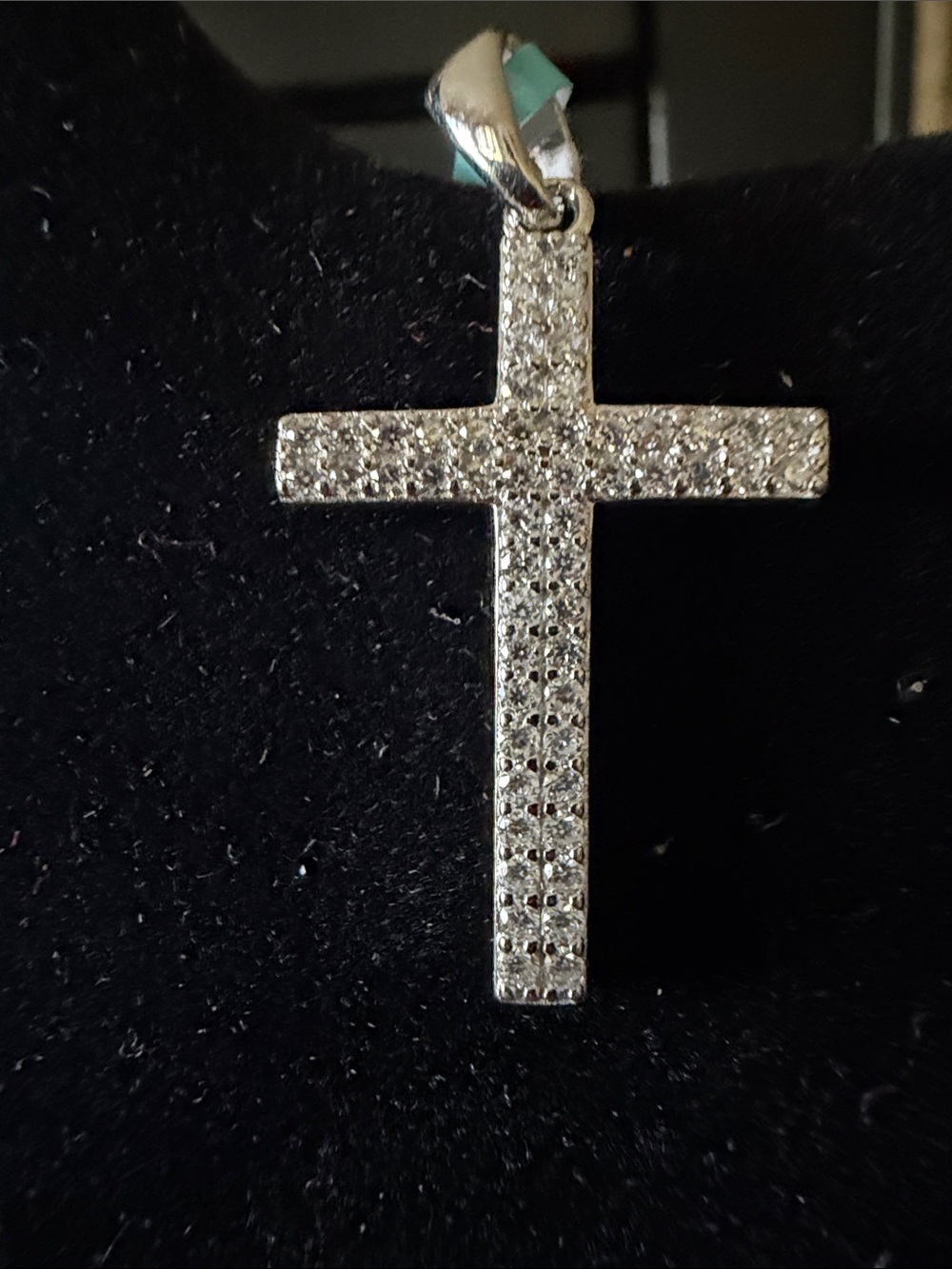 Sterling Silver moissanite  0.54 ctw VVS Cross Pendant - White Crystal Accent